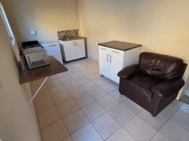 1 Bedroom Garden Cottage in La Lucia
