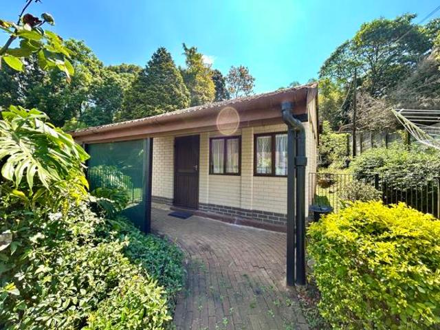 1 Bedroom Garden Cottage in Lester Park