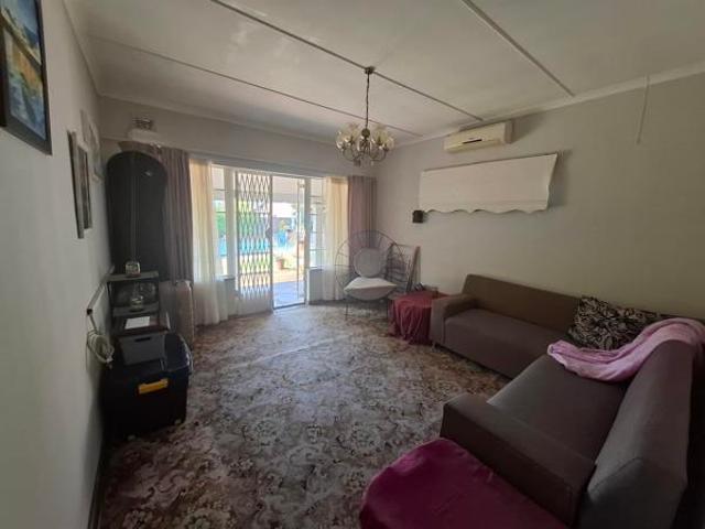 1 Bedroom Garden Cottage in Lincoln Meade