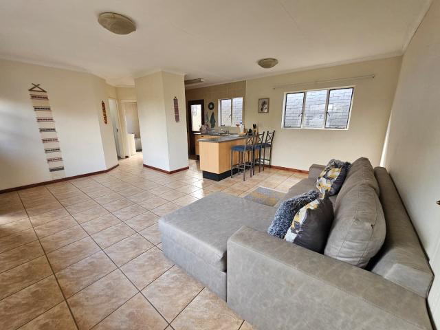 1 Bedroom Garden Cottage in Linmeyer