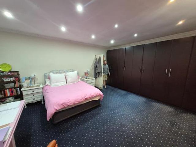 1 Bedroom Garden Cottage in Lynnwood Glen