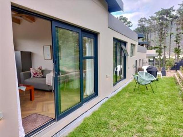 1 bedroom garden cottage in mount rhodes