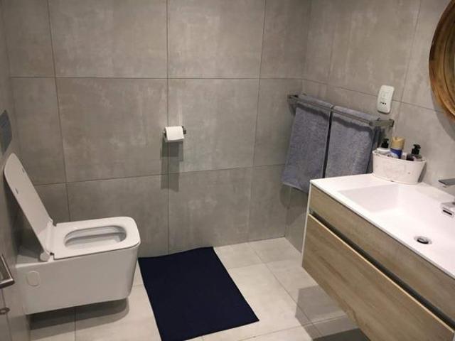 1 Bedroom Apartment in Melkbosstrand