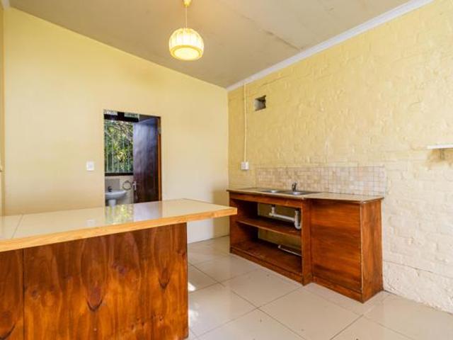 1 Bedroom Garden Cottage in Milnerton Central