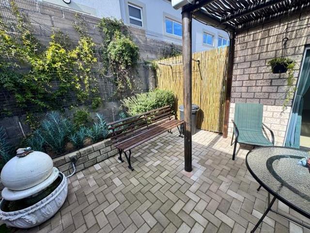 1 Bedroom Garden Cottage in Myburgh Park