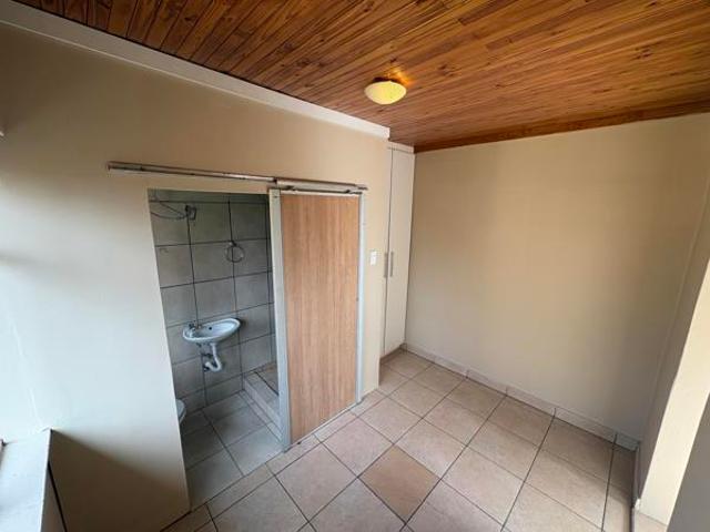 1 Bedroom Garden Cottage in Noordhoek