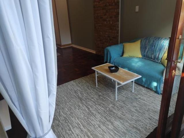 1 Bedroom Garden Cottage in Norwood