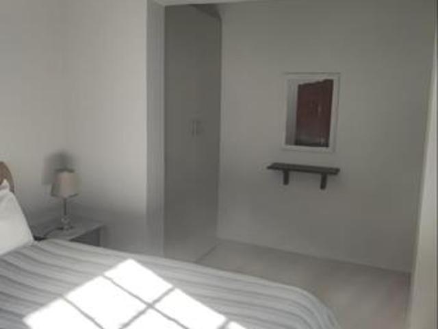 1 Bedroom Garden Cottage in Norwood