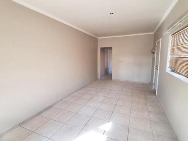 1 Bedroom Garden Cottage in Naudeville