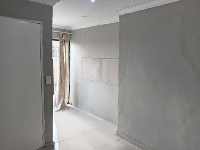 1 Bedroom Garden Cottage in Naledi
