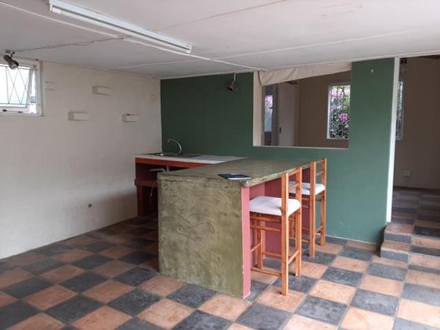 1 Bedroom Garden Cottage in Newton Park