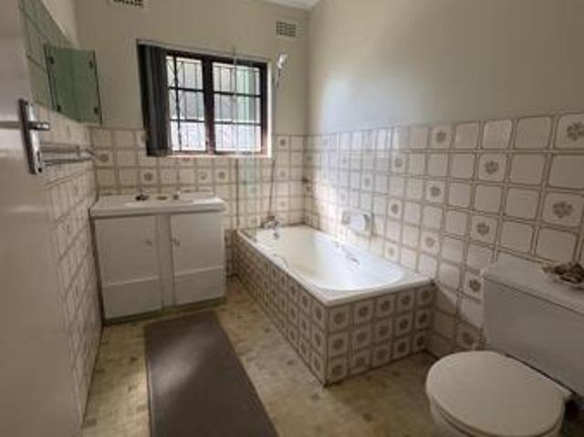 1 Bedroom Garden Cottage in Sunningdale