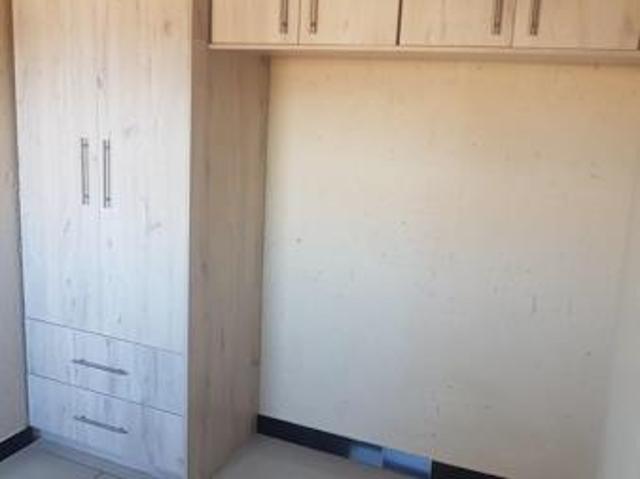 1 Bedroom Garden Cottage in Sunward Park