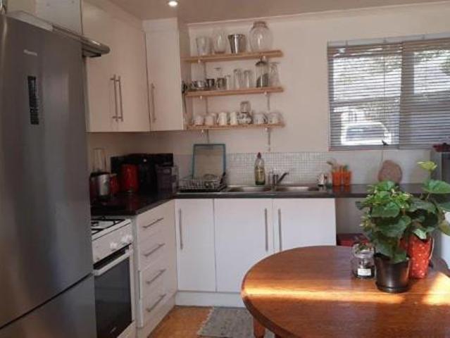 1 Bedroom Garden Cottage in Sydenham
