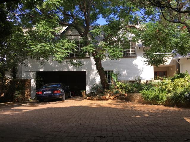 1 Bedroom Garden Cottage in Parkview