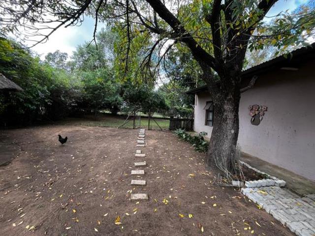 1 Bedroom Garden Cottage in President Park