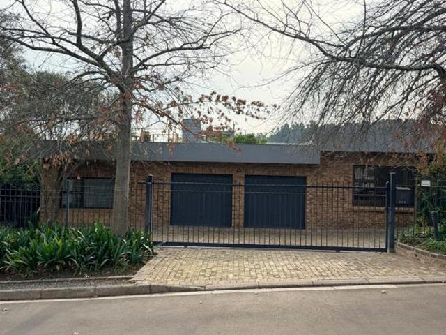 1 Bedroom Garden Cottage in Rozendal