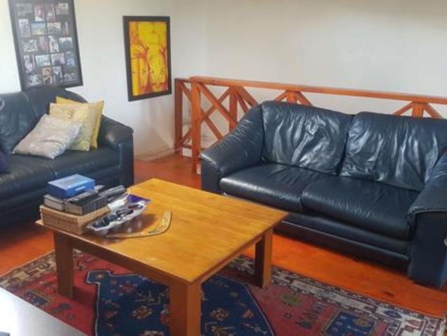 1 Bedroom Garden Cottage in Robindale