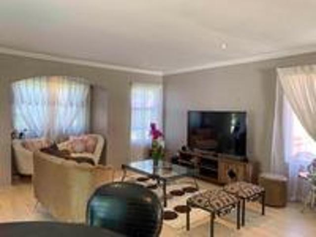 1 Bedroom Garden Cottage in Randjesfontein AH