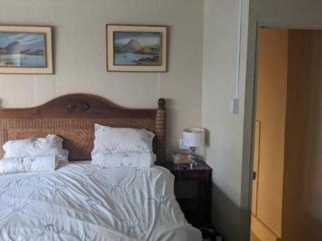 1 Bedroom Garden Cottage in Woodmead
