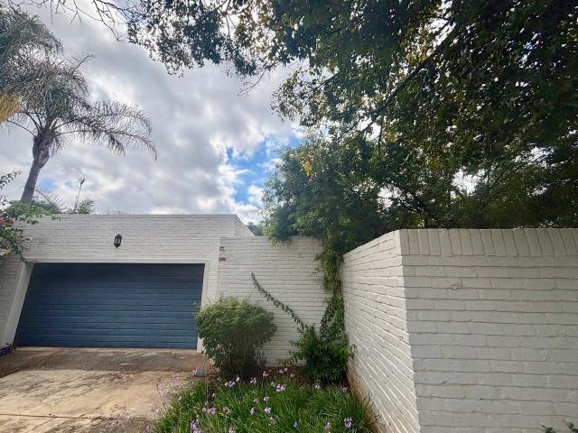 1 Bedroom Garden Cottage in Waterkloof