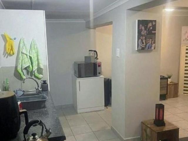 1 Bedroom Garden Cottage in Waverley