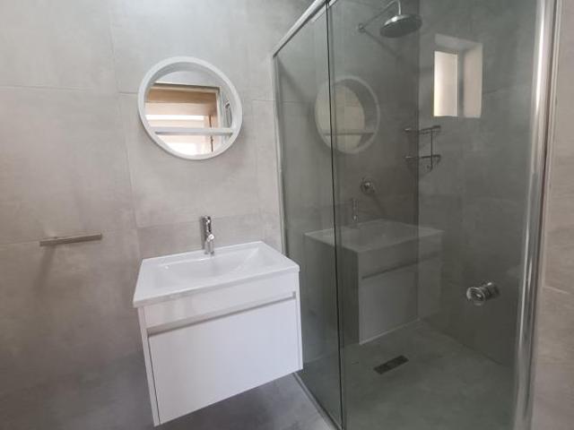1 Bedroom Garden Cottage in Wembley
