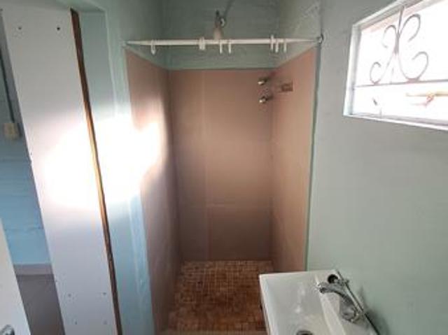 1 Bedroom Garden Cottage in Wembley