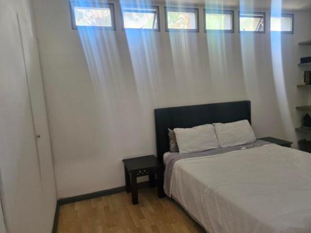 1 Bedroom Garden Cottage in Westdene
