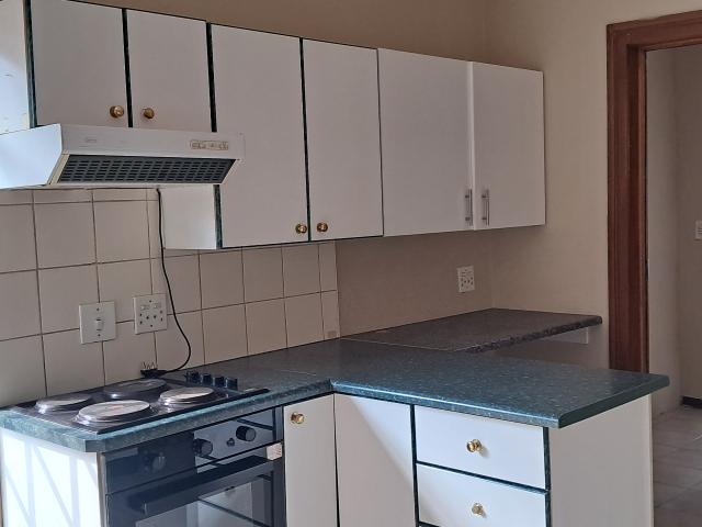 1 Bedroom Garden Cottage in Witpoortjie