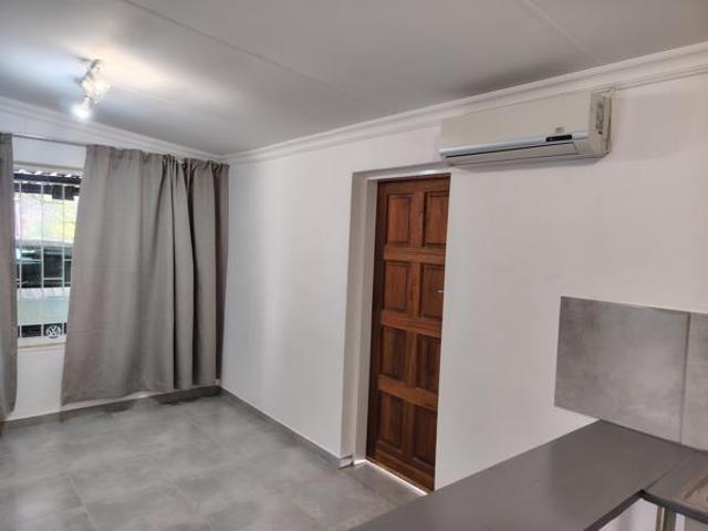 1 Bedroom Garden Cottage in Tileba