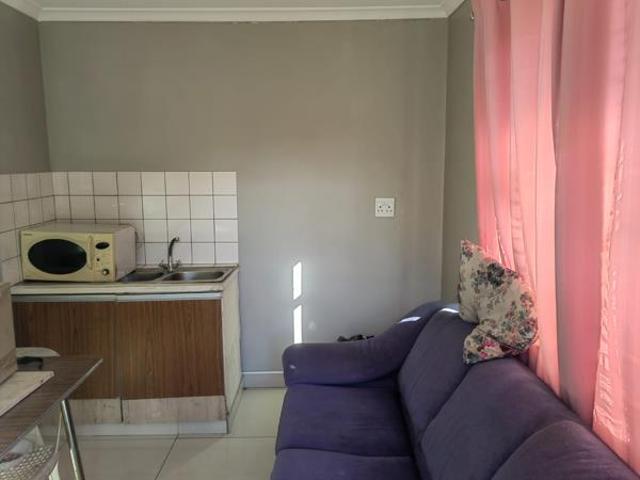 1 Bedroom Garden Cottage in Trenance Park