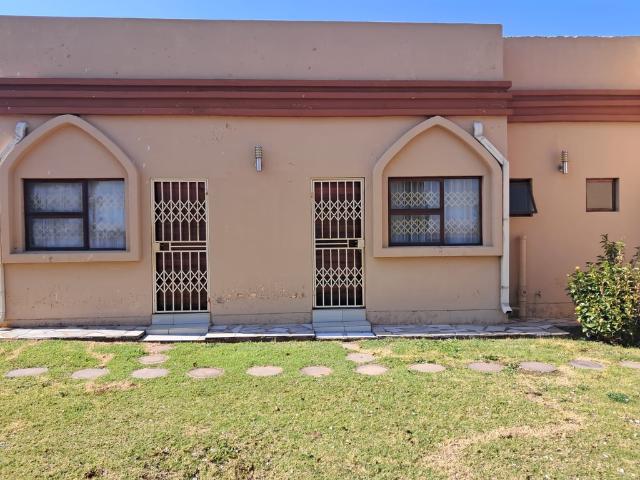 1 Bedroom Garden Cottage To Let in Mooikloof