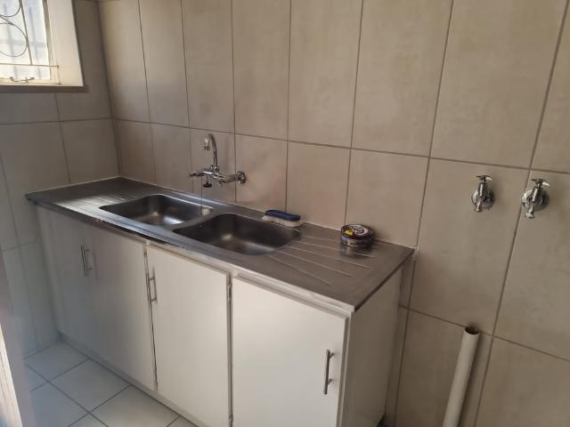 1 Bedroom Garden Cottage To Let in Brakpan North