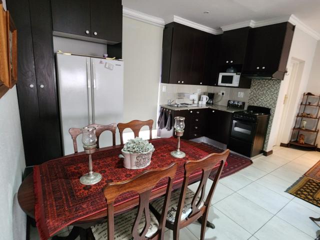 1 Bedroom Garden Cottage To Let in Kloofendal