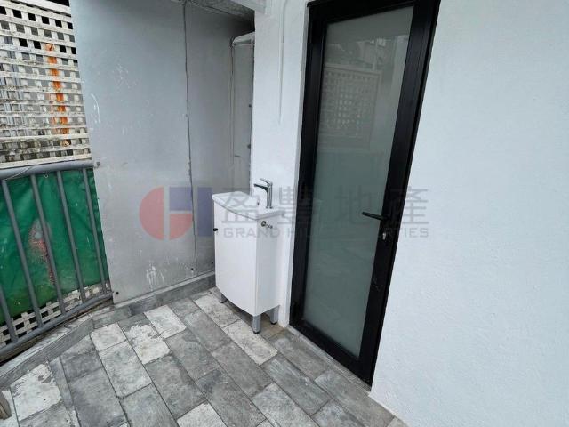 1 BEDROOM for rent