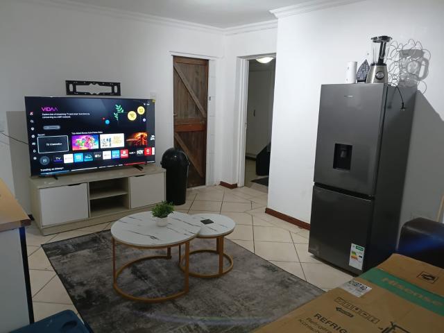 1 Bedroom Flat To Let in Beacon Bay