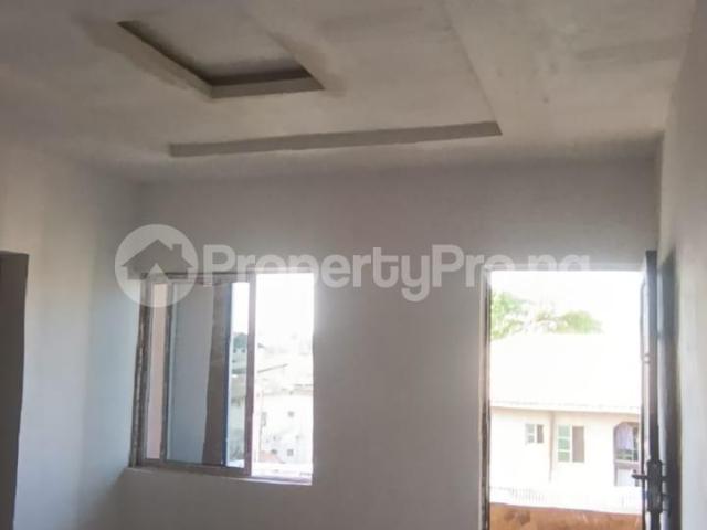 1 Bedroom Flat / Apartment in Onike Yaba Lagos | Flat / Apartment for sale in yaba | Flat / Apartment in yaba | 1 Bedroom | PropertyPro Nigeria
