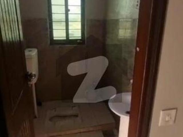 1 Bedroom Flat Facing Park studio Valencia Housing Society