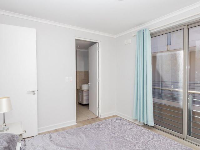 1 Bedroom flat for sale in Tyger Waterfront, Bellville