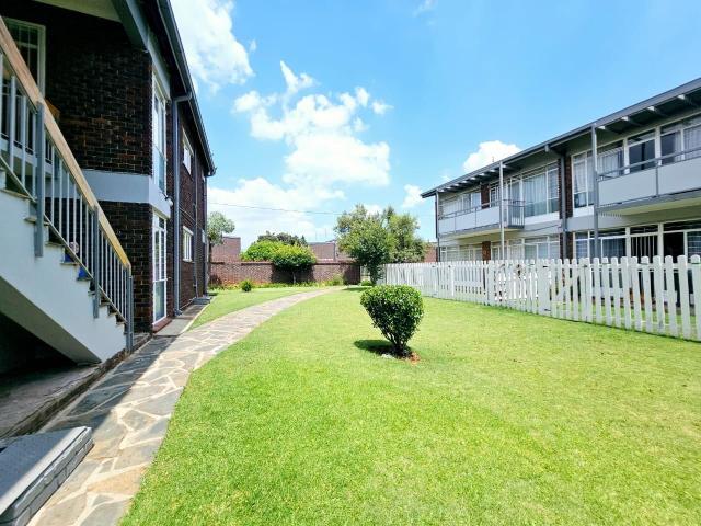1 Bedroom Flat For Sale in Horison