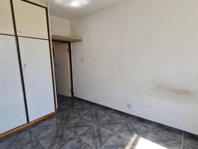 1 Bedroom flat for sale in Montclair, Durban