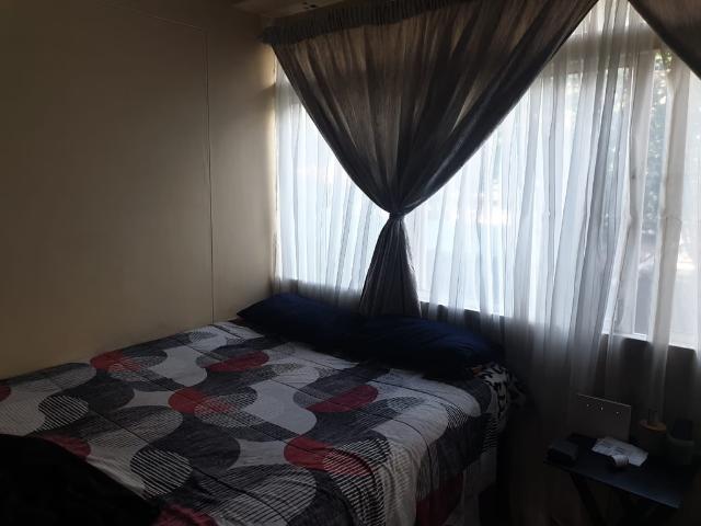 1 Bedroom Flat For Sale in St Helena