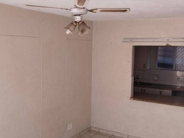1 Bedroom flat for sale in Sunnyside, Pretoria