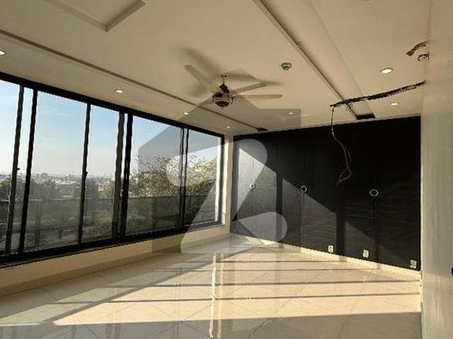 1 Bedroom Flat For Rent Only Bechlors/Job Holders Bahria Town Tulip Block