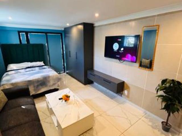1 Bedroom Flat in Table View