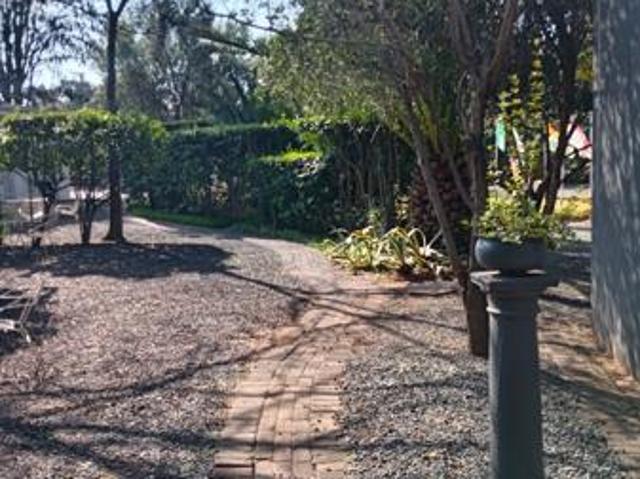1 Bedroom Flat in Universitas