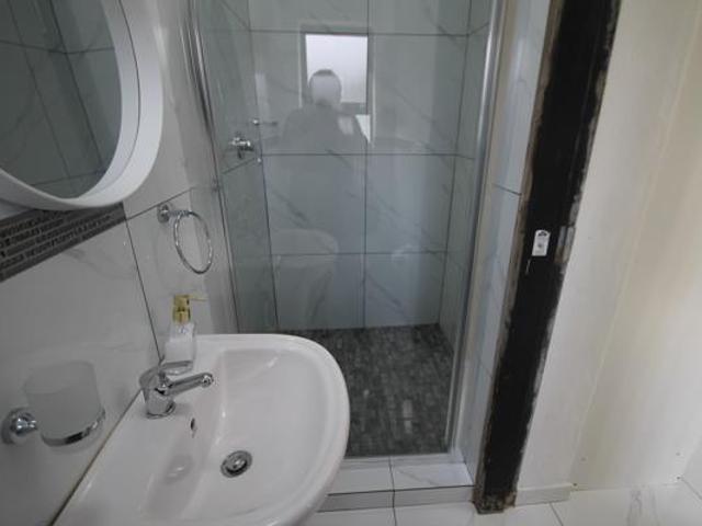 1 Bedroom Flat in Witbank Central