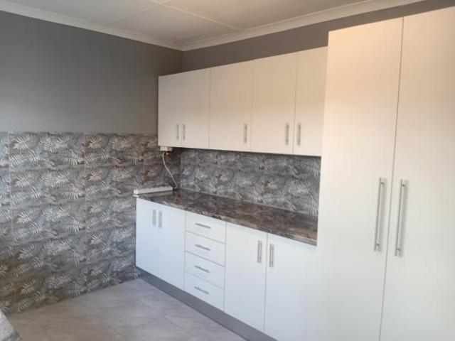 1 Bedroom Flat in Beacon Bay