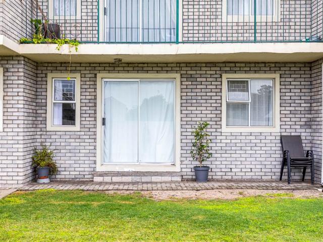 1 Bedroom Flat in Blouberg Sands